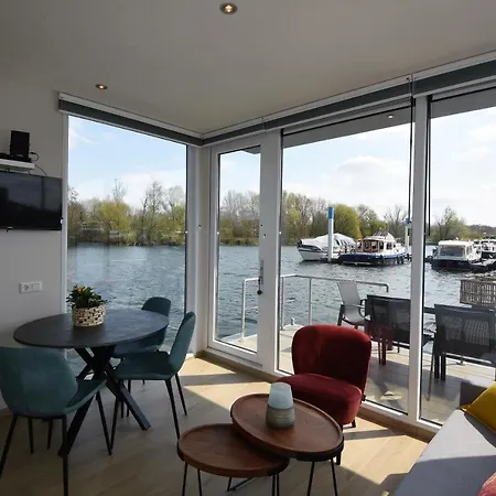 Vakantiehuis Floating Vacationhome Sylt *