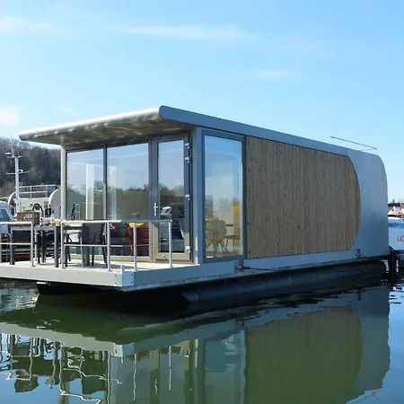 Vakantiehuis Floating Vacationhome Sylt